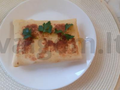 Tortilija su sumuštiniu pagrindine nuotrauka