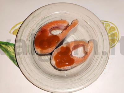 Lašišų steikai, kepti padaže Žingsnis 3