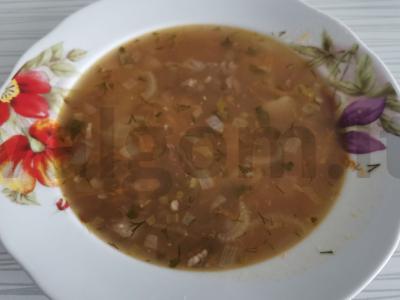 Vasaros sriuba su pupelėmis pagrindine nuotrauka