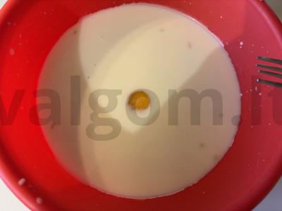 Purūs tešla su šviežiais mielėmis be raugo Žingsnis 4