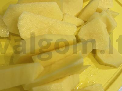 Kepta bulvė su paprika ir česnaku aliejumi Žingsnis 1