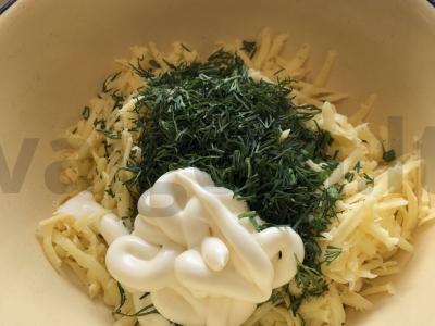 Kiaušinių ritinėliai su sūriu Žingsnis 2