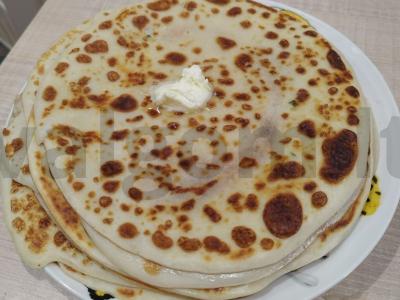 Blynai iš rūgštaus pieno pagrindine nuotrauka