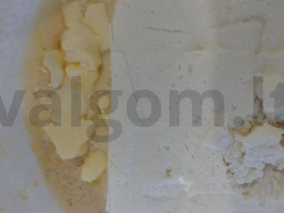 Švelni varškės apkepas su konservuotais ananasais ir kuskusu Žingsnis 3