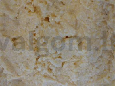 Švelni varškės apkepas su konservuotais ananasais ir kuskusu Žingsnis 4