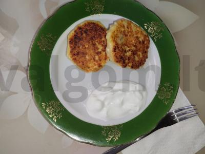 Vaikystės varškėčiai pagrindine nuotrauka