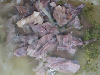 Rūgščių kopūstų sriuba su jautienos kaulu Žingsnis 4