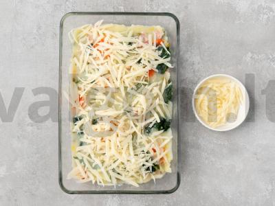 Avinų pyragas su faršu ir daržovėmis Žingsnis 10