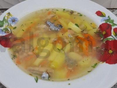 Sriuba su žuvies konservais, daržovėmis ir žolelėmis Žingsnis 12