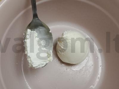 Pieninis kokteilis su varške ir braškių uogiene Žingsnis 2