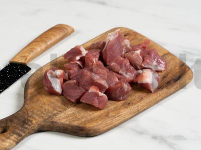 Troškintas mėsa su morkomis Žingsnis 1