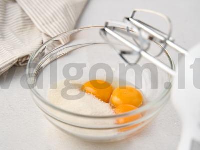 Tortas „Frezė“ Žingsnis 1