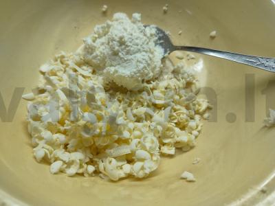 Varškės sausainiai su cukrumi Žingsnis 1