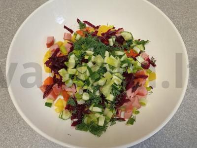 Burokėlių sriuba su majonezu beržo sultyse Žingsnis 7