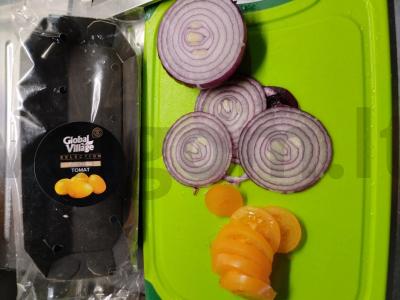 Keptas kruasanas pusryčiams su sūdyta šonine ir maasdam sūriu Žingsnis 2