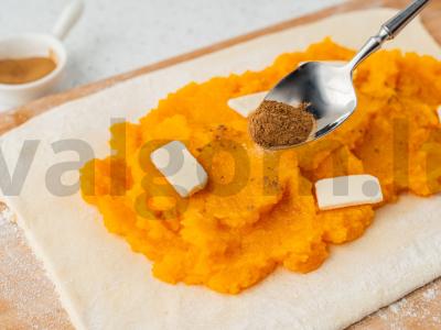 Vertutai su obuoliais ir moliūgu Žingsnis 10