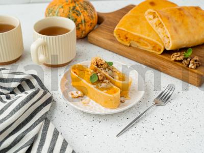 Vertutai su obuoliais ir moliūgu pagrindine nuotrauka