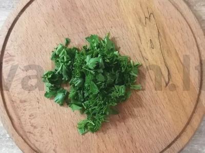 Salotos su špinatais ir kanapių aliejumi Žingsnis 3