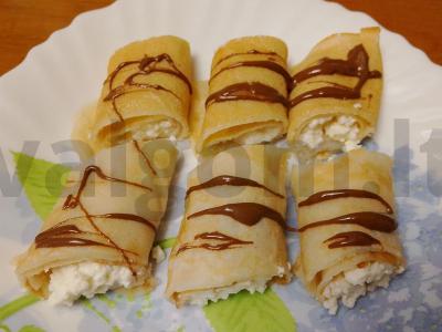 Blynai su varškės įdaru pagrindine nuotrauka