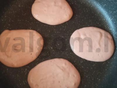 Šokoladiniai blynai su jogurtu Žingsnis 2