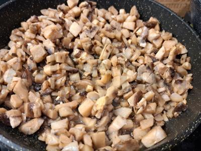 Vištienos filė su grybais grietinėlėje Žingsnis 6