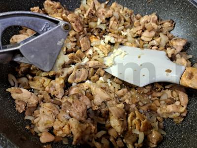 Vištienos filė su grybais grietinėlėje Žingsnis 9