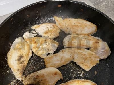 Jūlienas su vištiena ir pievagrybiais su muskato riešutu Žingsnis 6