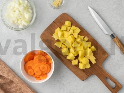 Sūrio sriuba su vištienos kotletukais Žingsnis 4