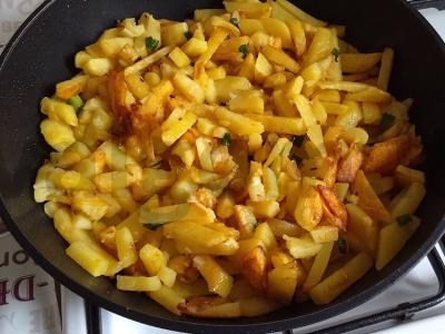 Kepta bulvė su žaliu svogūnu Žingsnis 7