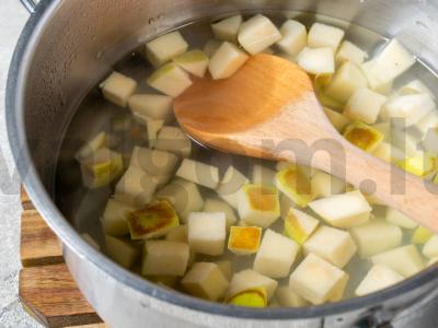 Skaniausias kvapnus obuolių džemas Žingsnis 3