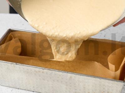 Varškės pyragas su baltu šokoladu Žingsnis 5