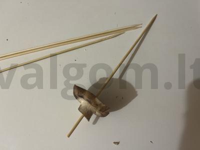 Šampinjonai su dešrelėmis ant iešmelių Žingsnis 4