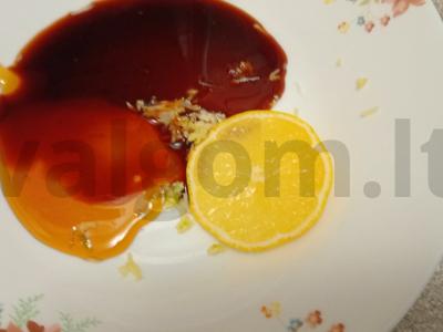 Salotas su langustinomis, apelsinu ir česnako-citrinų padažu Žingsnis 6