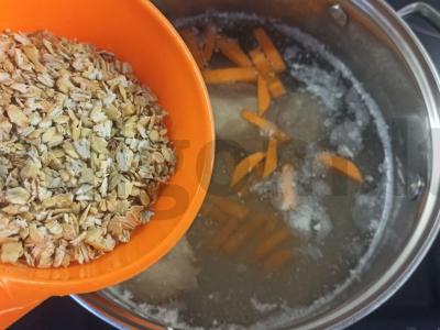 Vištienos sriuba su avižomis Žingsnis 4