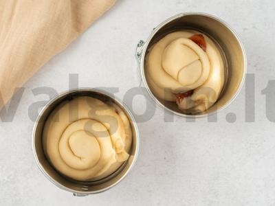 Velykinis pyragas „Sraigė“ Žingsnis 10