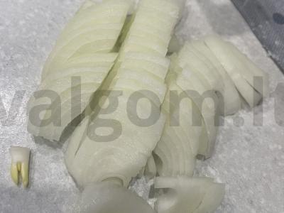 Grybų tyrė sriuba „Grybukas“ Žingsnis 1