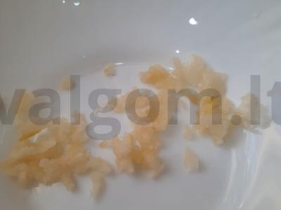 Salotas „Naujametiniai vitaminų rutuliukai“ Žingsnis 2