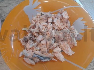 Suomijos žuvienė su raudonąja žuvimi ir brokoliais Žingsnis 2