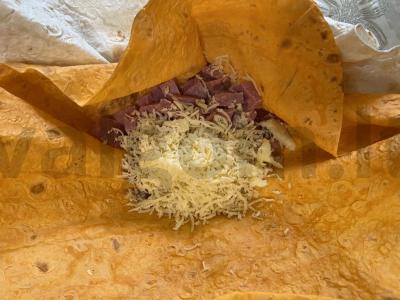 Omletas su pomidorais ir sūriu lavaše Žingsnis 5