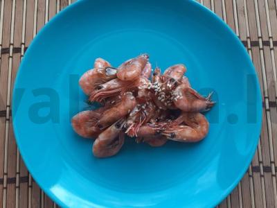 Krevetės terijaki padaže su sezamu pagrindine nuotrauka