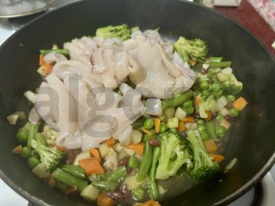 Kalmaras su brokoliais ir daržovėmis Žingsnis 3