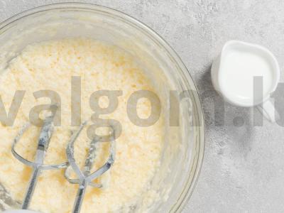 Smėliniai sausainiai su šokoladiniu glajumi Žingsnis 2