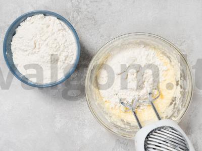 Smėliniai sausainiai su šokoladiniu glajumi Žingsnis 3