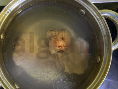 Kvapnus žirnių sriuba su rūkytomis vištienos krūtinėlėmis Žingsnis 2