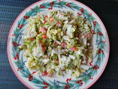 Vitaminų salotos su grietine pagrindine nuotrauka