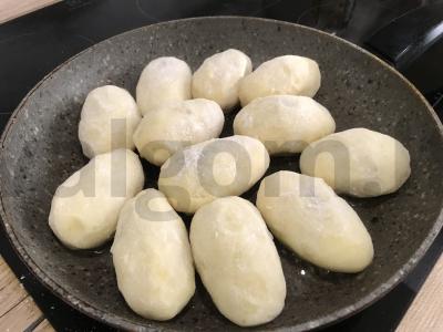 Bulvių zrazai su mėsos kukuliais viduje Žingsnis 9