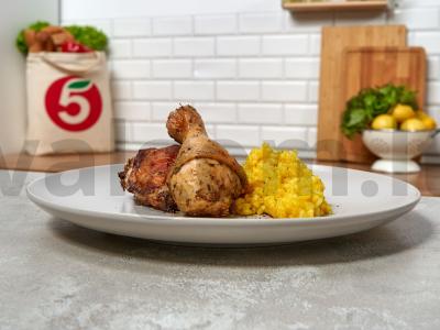 Namų stiliaus kepta vištiena pagrindine nuotrauka