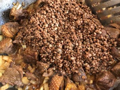 Antis, troškinta su lęšiais Žingsnis 8