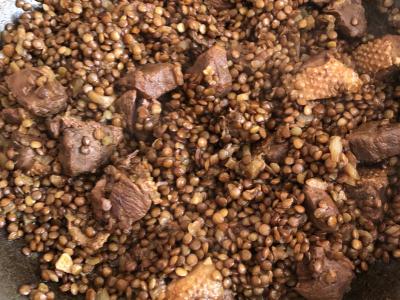 Antis, troškinta su lęšiais Žingsnis 10