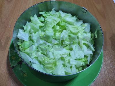 Salotas „Mimoza“ su karštai rūkyta upėtakiu Žingsnis 5